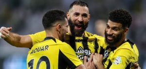 الاتحاد يكتسح الوحدة برباعية في الدوري السعودي