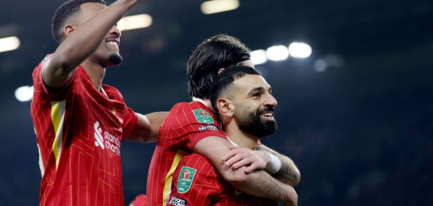 ليفربول يسحق توتنهام ويتأهل إلى نهائي كأس الرابطة الإنجليزية 1 ليفربول يسحق توتنهام ويتأهل إلى نهائي كأس الرابطة الإنجليزية